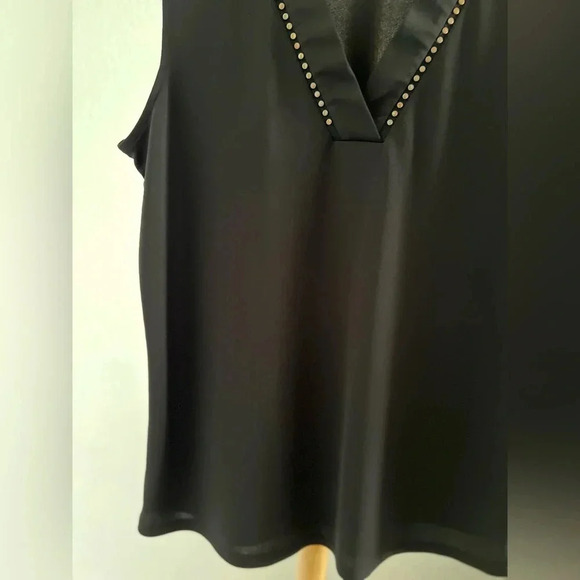 Calvin Klein Women's Embellished-Trim V-Neck Top Black Size Medium - Picture 5 of 7